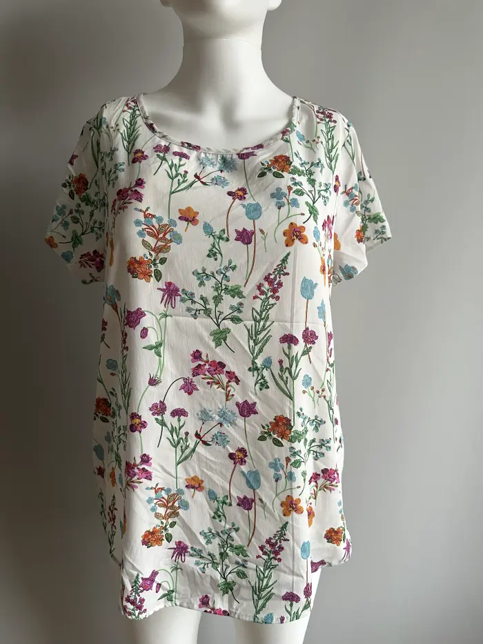 Tricouri/Topuri/Maiouri - Bluza cu maneca scurta 40