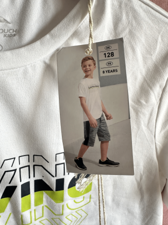 Copii - Set tricou cu pantaloni scurti 128