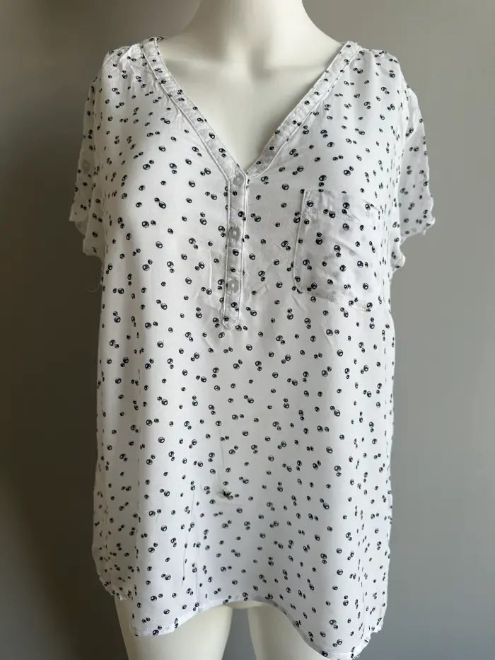 Tricouri/Topuri/Maiouri - Tricou 44