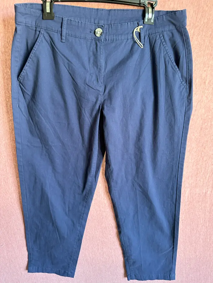 Femei - Pantaloni 44