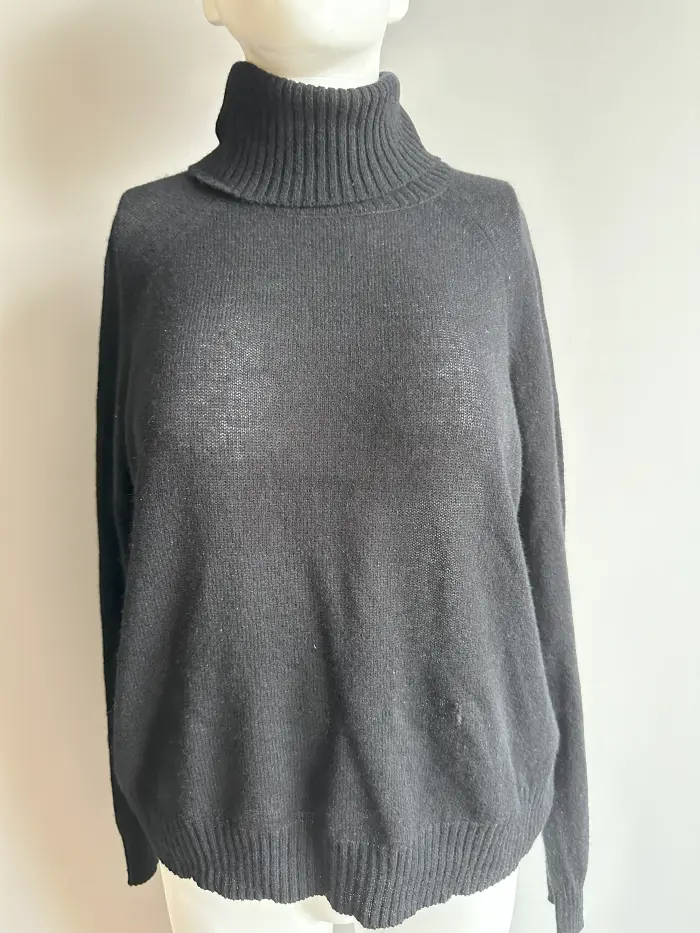 Pulovere - Pulover M/L