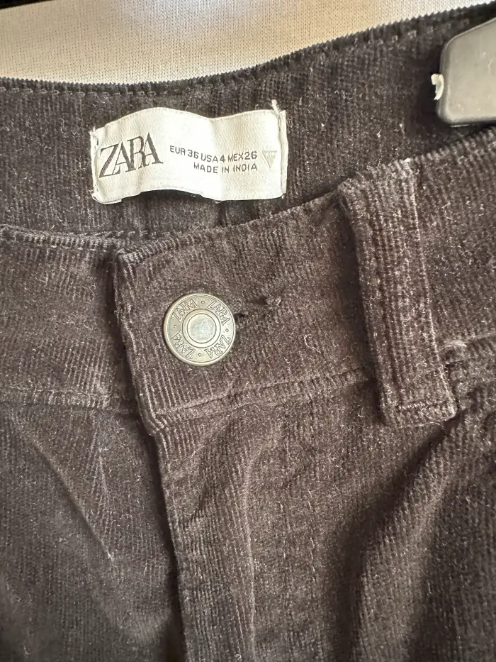 Femei - Pantaloni catifea 36