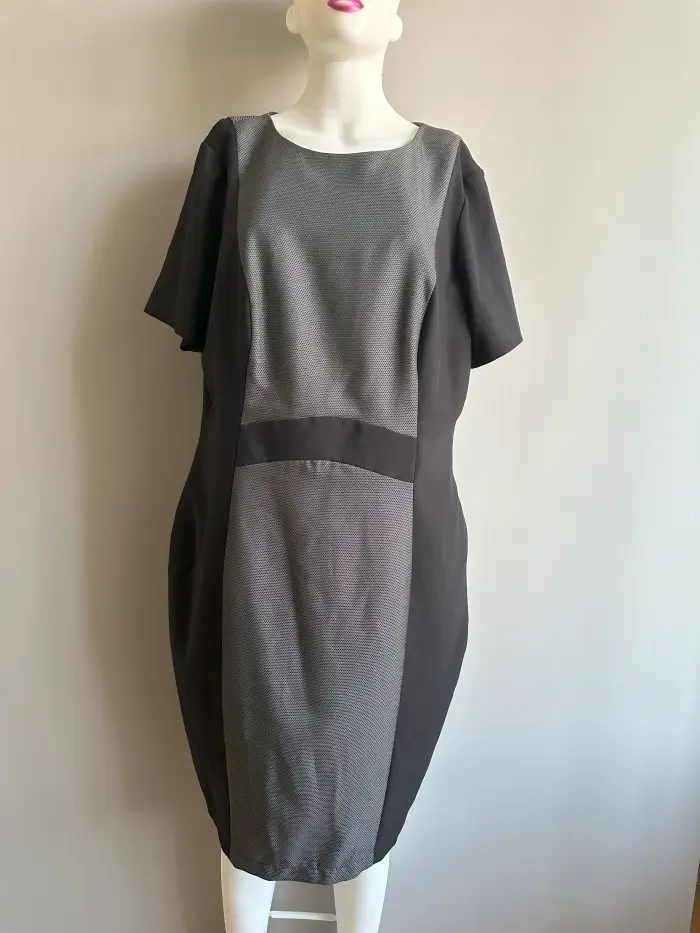 Femei - Rochie stofa 48/16