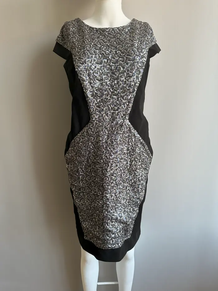Femei - Rochie eleganta cu paiete 42
