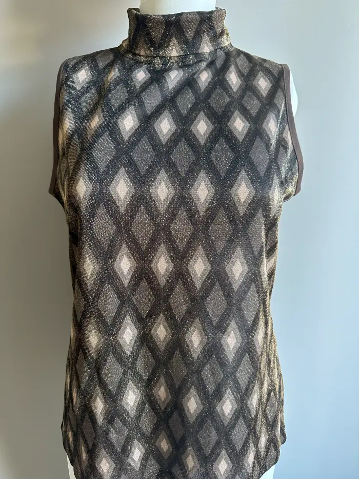 Tricouri/Topuri/Maiouri - Maiou elegant 40