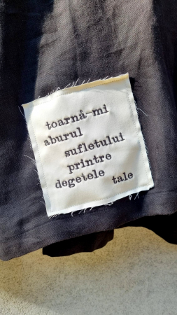 Bluză poezie [4]