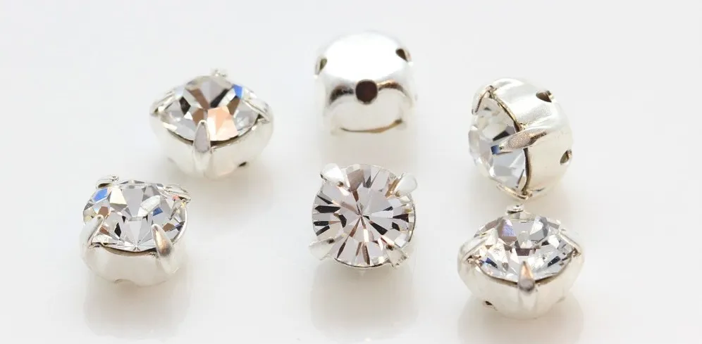 Martisor cu Cristal Preciosa [4]