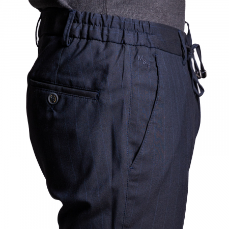 Pantaloni bleumarin cu dungă, șnur [1]