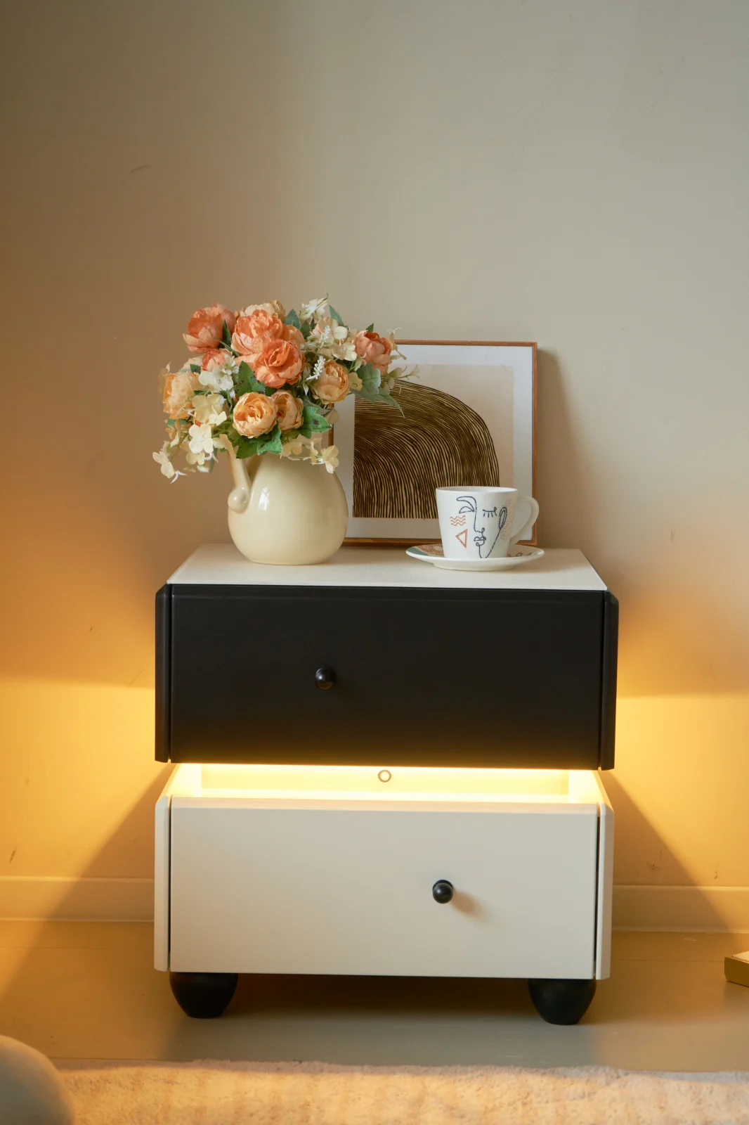 Noptiera Led Gizmo 48x40x50cm [4]