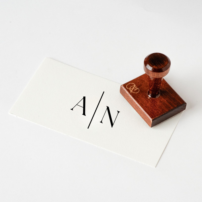 Stampila personalizata pentru invitatii - Initiale minimaliste [4]