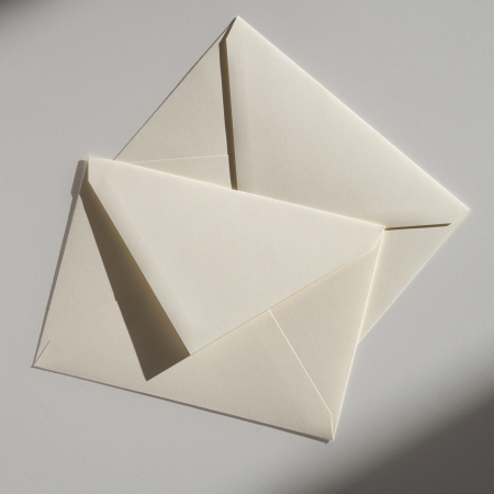 HARTIE SI PLICURI - Plic C6 Clairefontaine, hartie din bumbac Velin pur Cotton, alb cremos, 125g, 114 x 162 mm