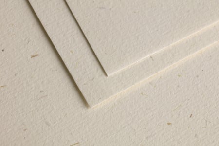 Plic DL Clairefontaine, hartie naturala din paie de fan Paille, alb cremos cu insertii vegetale, 120g, 110 x 220 mm [1]