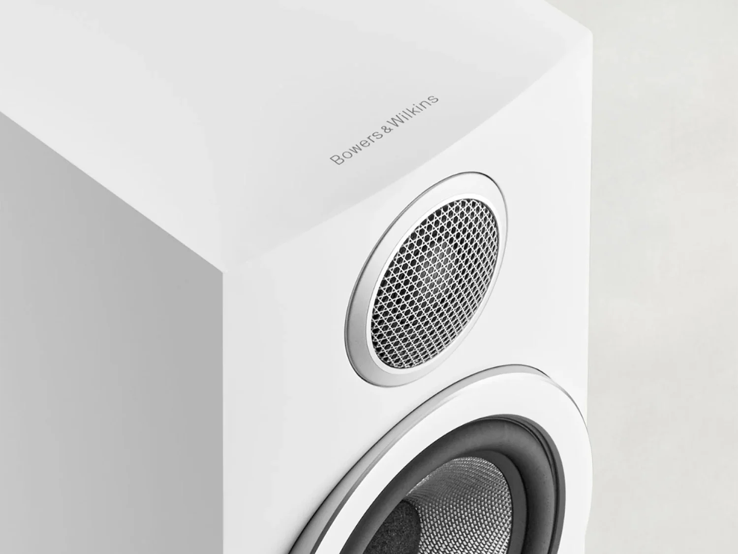 Bowers & Wilkins 707 S3