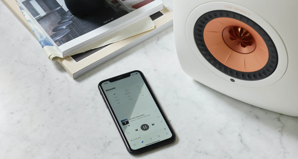 Boxe active Kef LS50W II