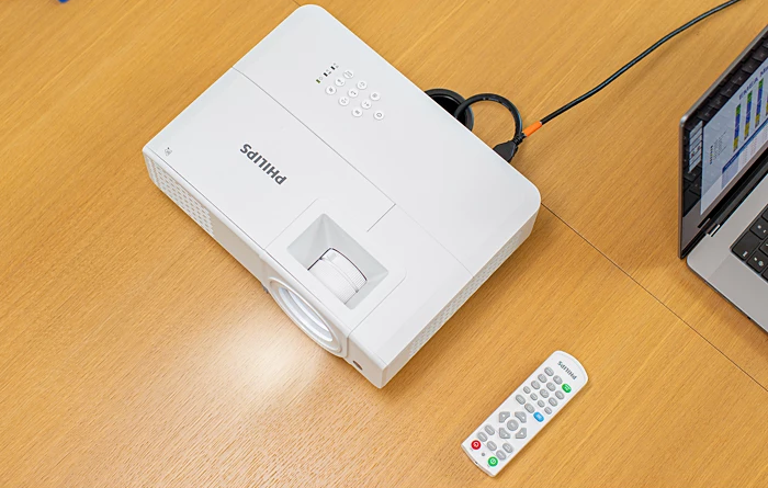 Videoproiector Philips ProPix 650