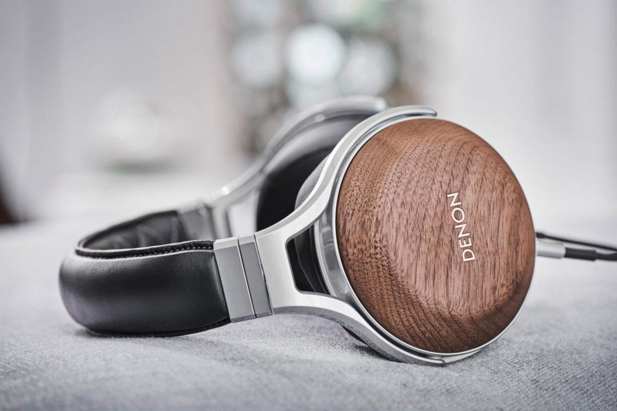 Denon Over-Ear AH-D7200 Brown Casti Premium [11]
