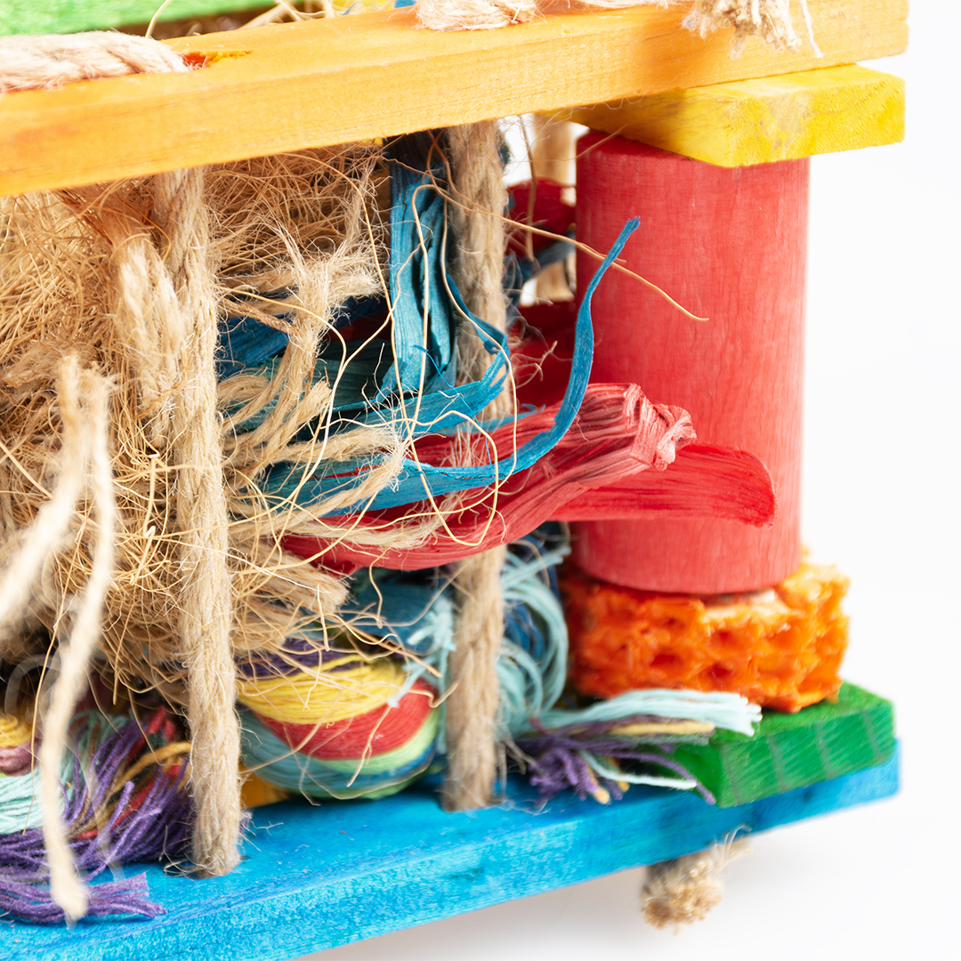Jucarie pentru Pasari, Cutie de Lemn cu Sisal si Nuca de Cocos, Multicolor, 18 x 18 x 28 cm [3]
