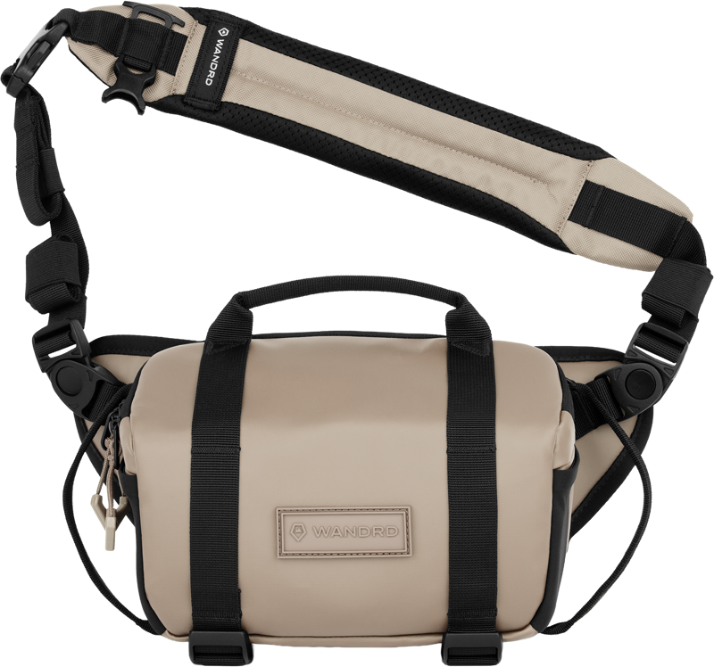 Genti foto - Geanta foto WANDRD ROGUE Sling 4L Yuma Tan