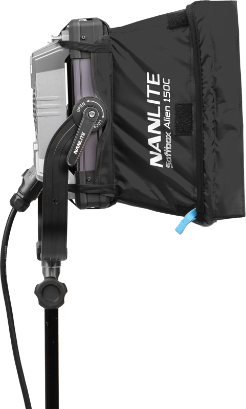 Softbox LED Nanlite Alien 150C [2]