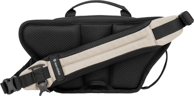 Geanta foto WANDRD ROGUE Sling 4L Yuma Tan [2]