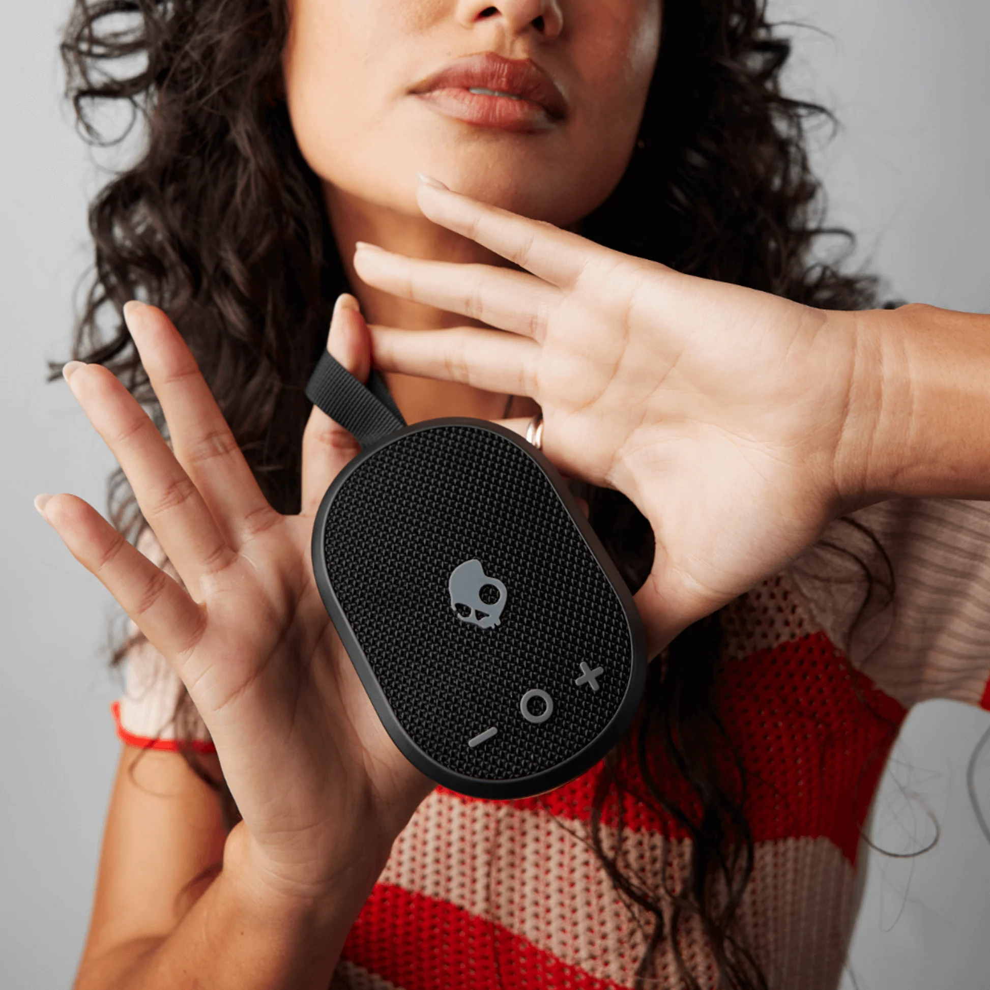Boxa portabila Skullcandy Ounce+ Compact, Negru [5]