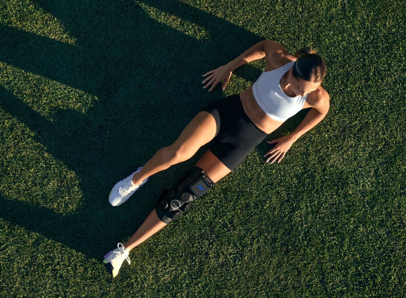 Dispozitiv de terapie Hyperice Contrast 2 Knee [5]
