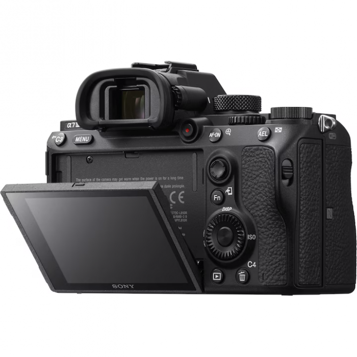 Aparat foto Mirrorless Sony Alpha 7 III, 24.2 MP + Obiectiv SEL2870 28-70 mm [8]