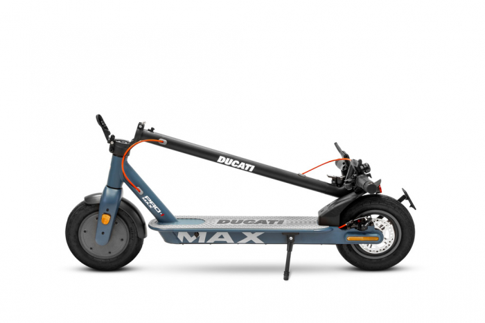 Trotineta electrica Ducati Pro-I EVO MAX AS 10, Motor 350W, Autonomie 40km, Viteza maxima 25km/h [26]