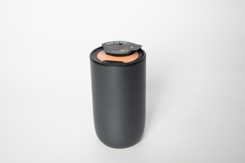 JustDrive Graphite Black – the art of fragrance in motion, for luxury car interiors [1]