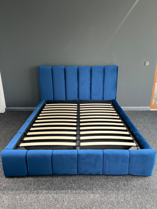 Pat Bavaria 160x200 cu Lada de Depozitare Tapitat Catifea Albastra Somiera Inclusa [2]