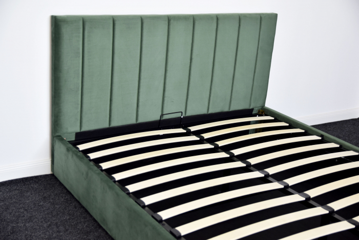 Pat Celine 180x200 cm Lada Depozitare Tapitat Catifea Nuanta Verde Somiera Inclusa MB32 [5]