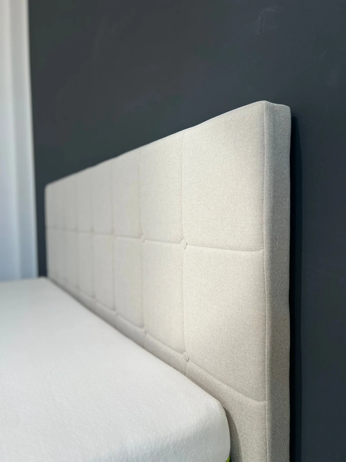 Pat Metropol 160x200 cm Lada Depozitare Tapitat Ivory Somiera inclusa [4]