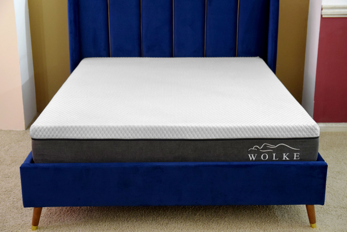 Saltea ortopedica Wolke Memory Basic Gel 180x200x23 cm, husa detasabila cu fermoar, 1 cm spuma memory gel, 6 cm spuma de comfort, 16 cm spuma poliuretanica ferma, nivel fermitate medie [2]
