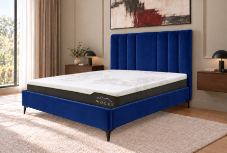 img-attr