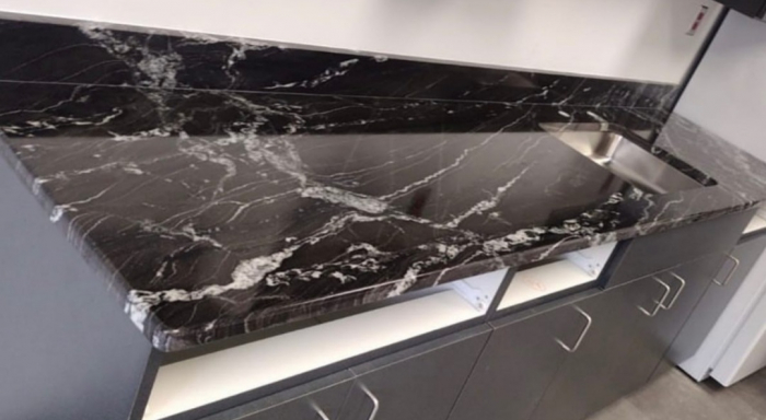 GRANIT BLACK FOREST [10]