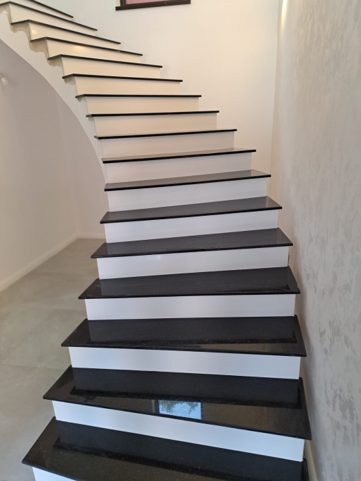 GRANIT BLACK ABSOLUTE [4]