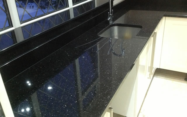 GRANIT BLACK GALAXY [7]