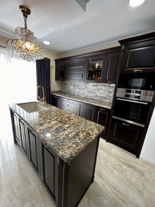 GRANIT NIBURU GOLD [2]
