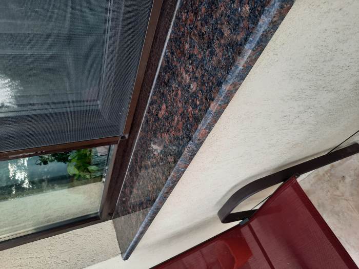 GRANIT TAN BROWN [4]