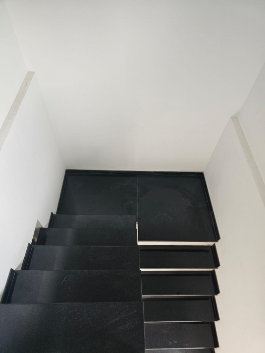 GRANIT BLACK ABSOLUTE [7]