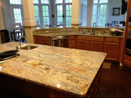 GRANIT GOLDEN CASCADE [6]