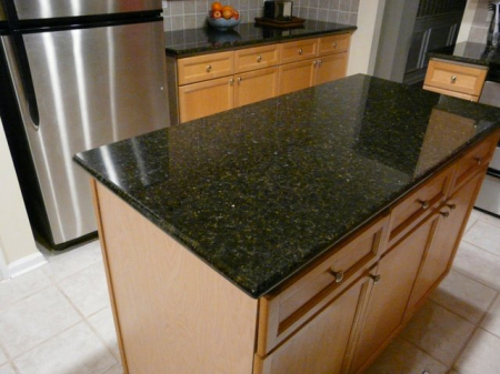 GRANIT UBATUBA GREEN [3]