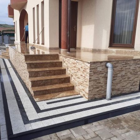 TRAVERTIN NOCE CROSS CUT [1]