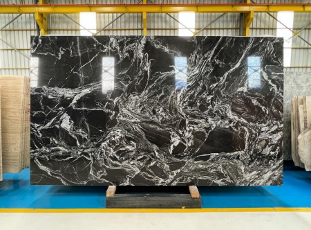 GRANIT BLACK FOREST
