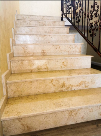 MARMURA MENIA LUCIOS / PERIAT [5]