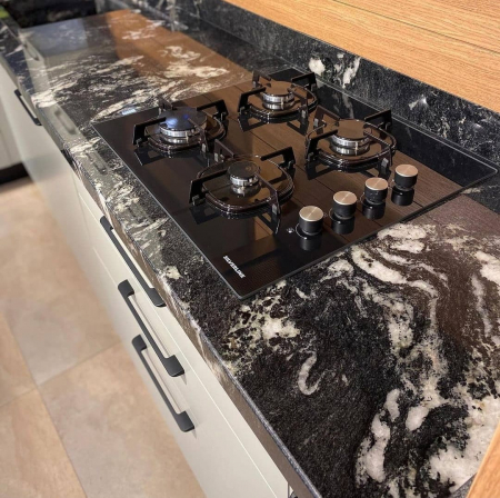 BLATURI - GRANIT BLACK FOREST