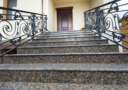 TREPTE - GRANIT BALTIC BROWN