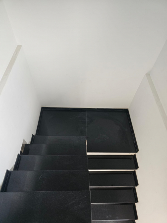 GRANIT BLACK ABSOLUTE [6]