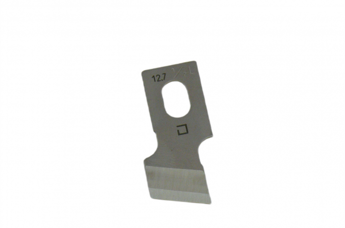 Cutit / cutter cu forma oblica pentru butoniera usoara Brother HE800 [2]