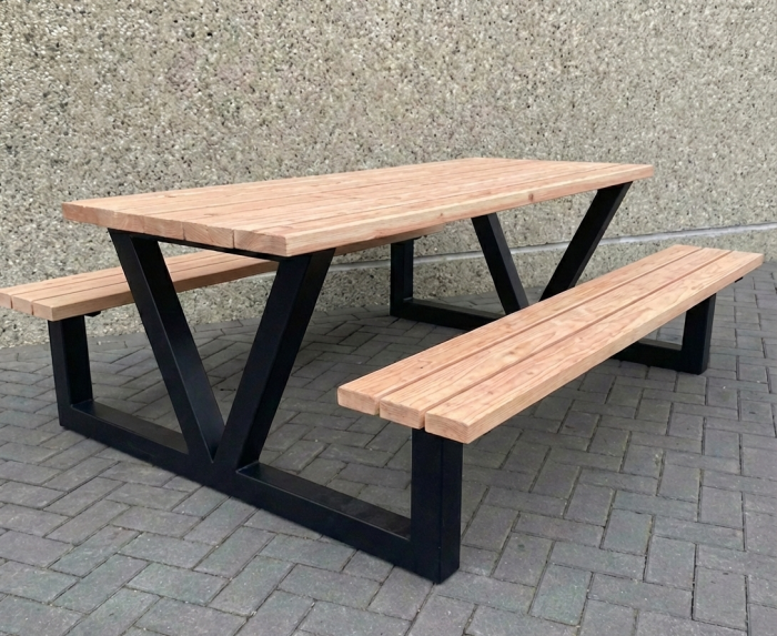 Masa cu bancute din lemn si structura metalica pentru gradina si terasa [2]